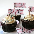 baseball ribbon cupcakes