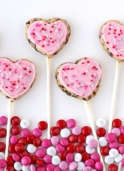 chocolate chip heart cookie pops in a row square