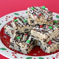 Peppermint Oreo Krispie Treats