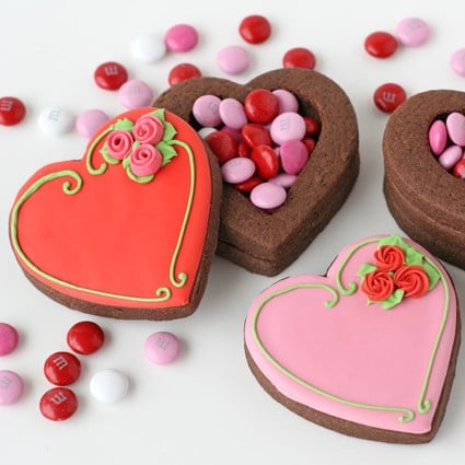 Valentine’s Heart Cookie Boxes