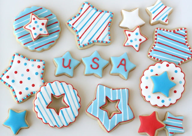 4th of July Star Cookies - by Glorious Treats