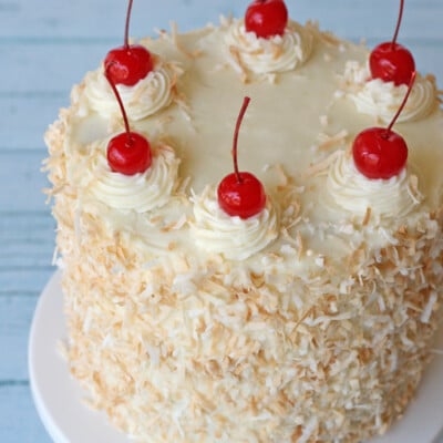 Pina Colda Cake - by glorioustreats.com