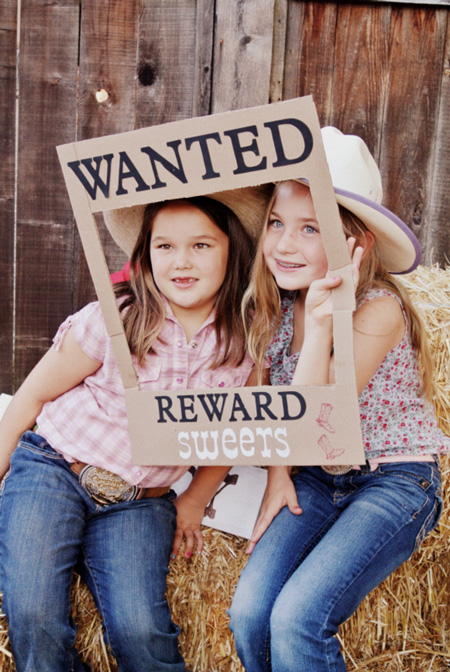 Cowgirl Party Photo Idea - by Glorious Treats