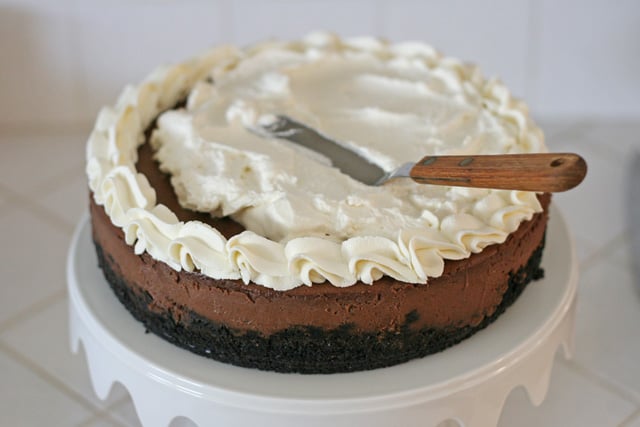 Black Forest Cheesecake - glorioustreats.com