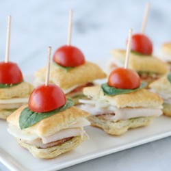 Turkey Pesto Appetizer Bites - glorioustreats.com