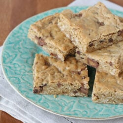 oatmeal peanut butter bars on blue plate