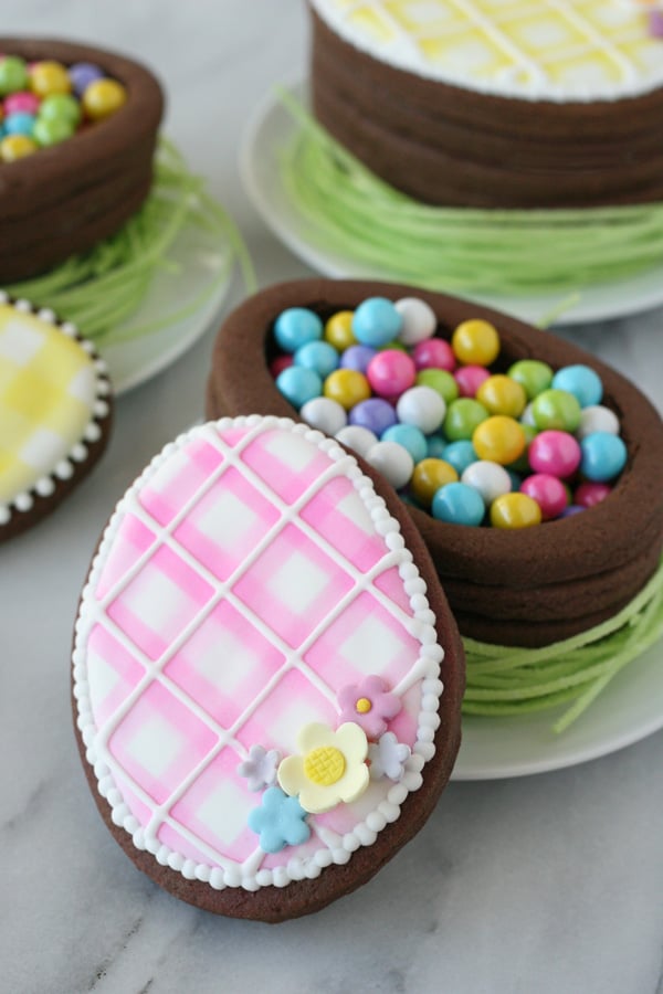 Easter Egg Cookie Boxes - Such a beautiful and creative idea!  via GloriousTreats.com