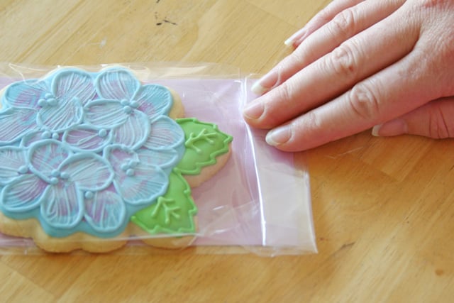 Pretty Cookie Packaging - Step by Step, via GloriousTreats.com