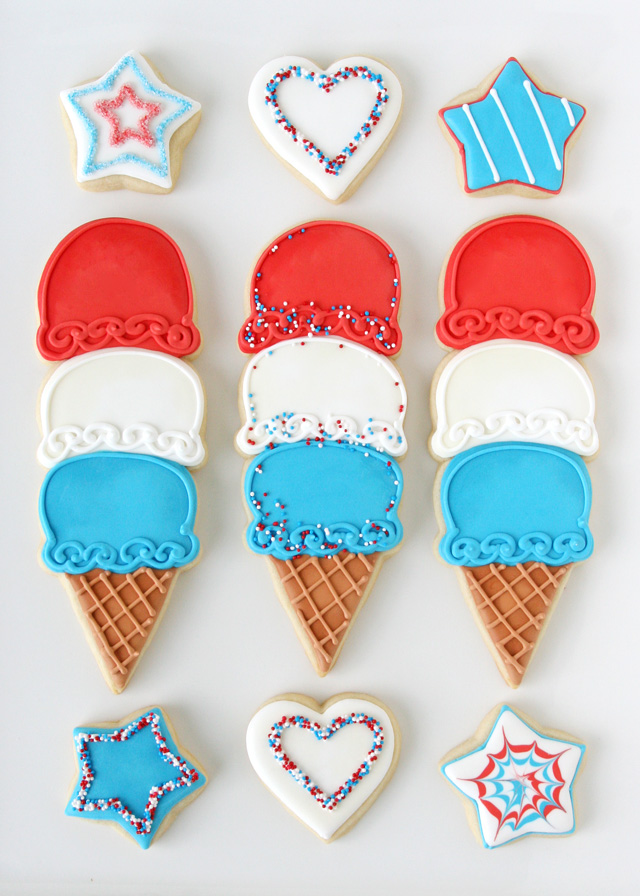 4th of July Ice Cream Cone Cookies - via GloriousTreats.com