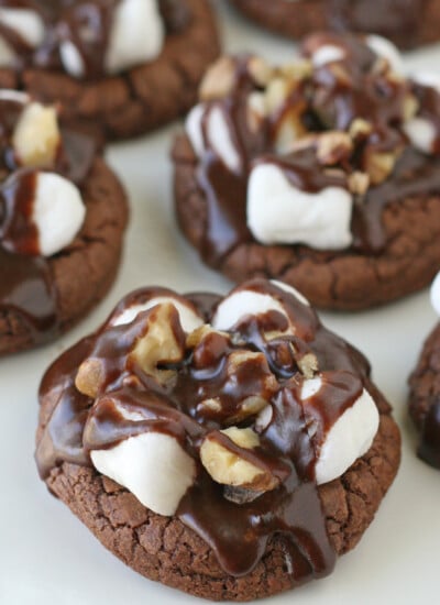 Rocky Road Cookies - chewy, chocolaty and delicious!!