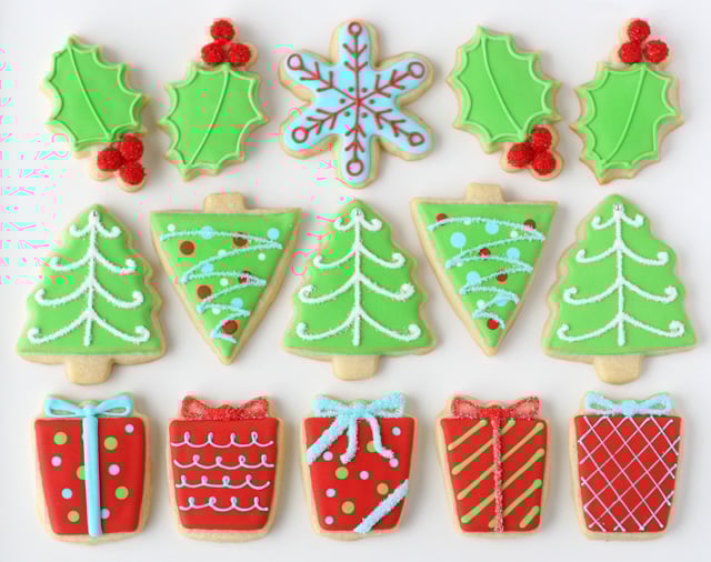 Decorated Christmas Cookies - See full post for the most amazing collection of Christmas cookies! 