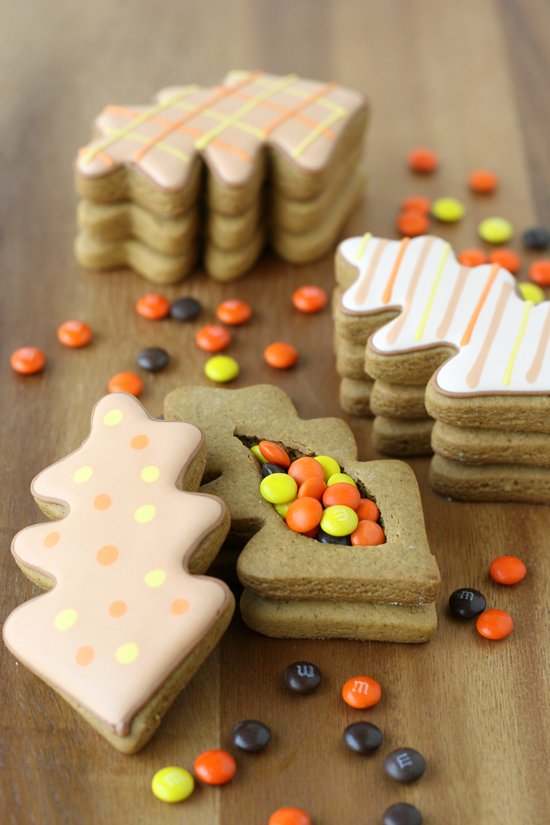 Thanksgiving Gingerbread Cookie Boxes - So cute and creative! 