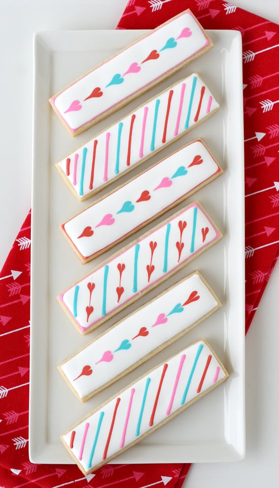 Perfectly cute & simple Valentine's Cookie Sticks 