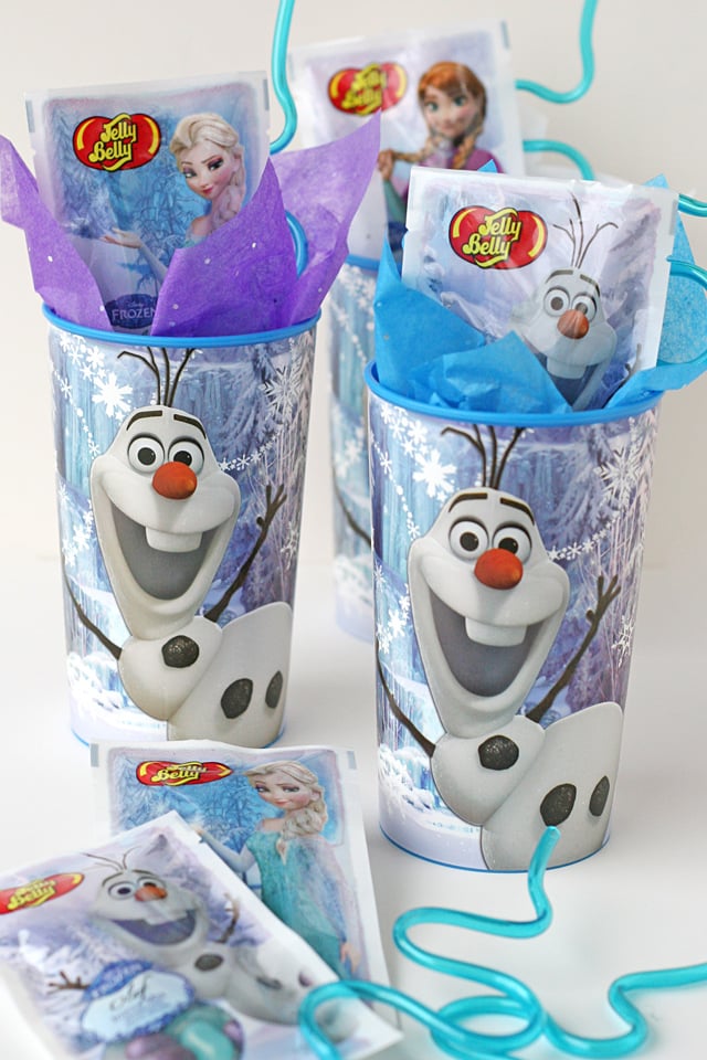 Frozen birthday party favor ideas - Cute and simple!  