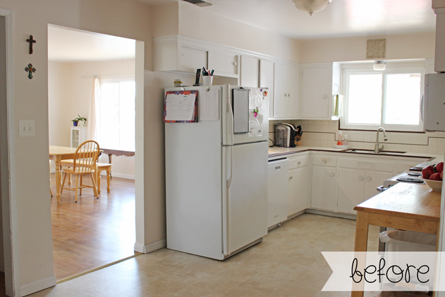 GORGEOUS White Kitchen Remodel!  Complete before and after photos, costs, remodeling tips and more! 