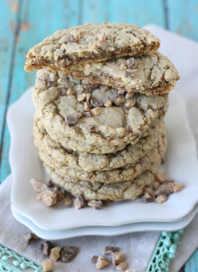 Simply delicious CHEWY TOFFEE COOKIES RECIPE!