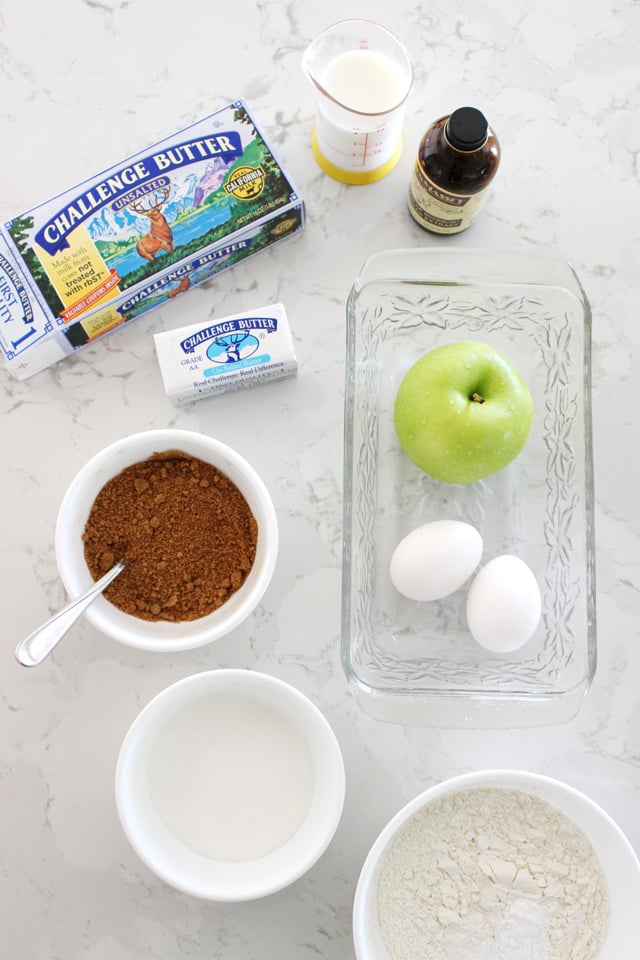 APPLE CINNAMON BREAD RECIPE - Perfect for fall baking!