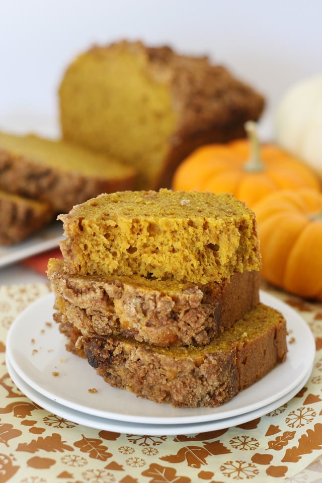 Simply perfect PUMPKIN BREAD! The perfect recipe for fall! 