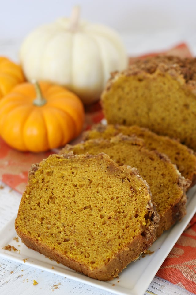 Simply the BEST Pumpkin Cinnamon Bread Recipe! 