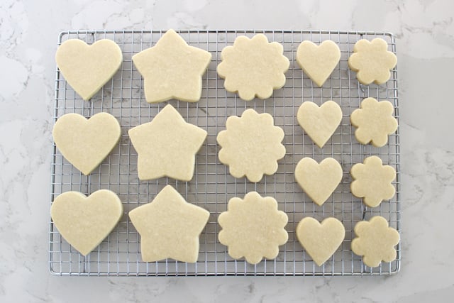 The only SUGAR COOKIE RECIPE you'll ever need! 