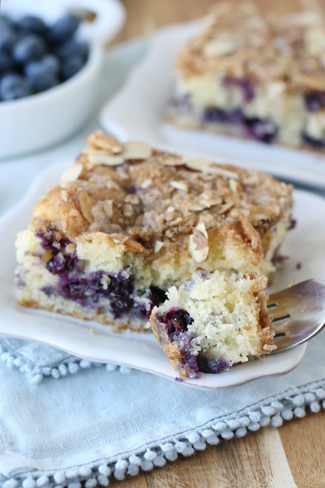 Blueberry Crumb Cake Recipe