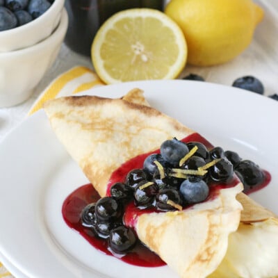 Lemon Blueberry Crepes Recipe - Delicious homemade crepes!