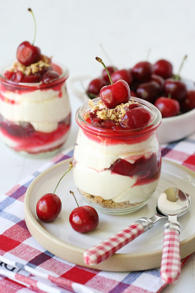 No Bake Cherry Cheesecake