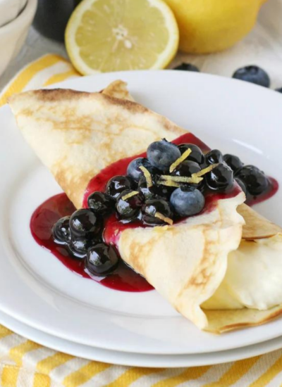 Fruit Crepes for Breakfast and Brunch