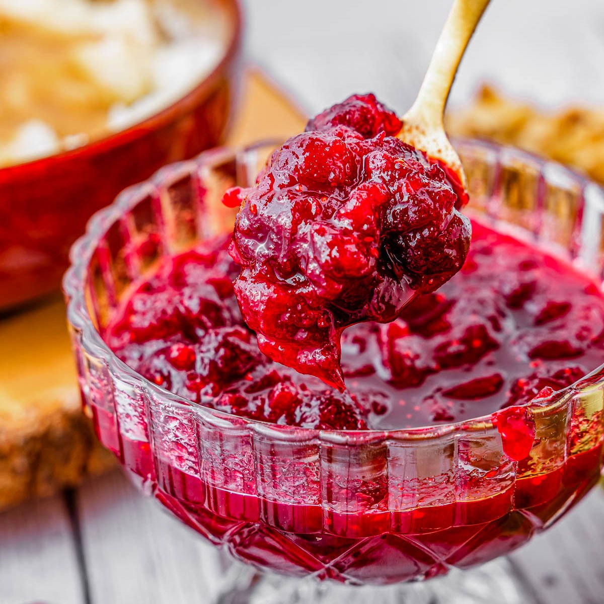 Homemade Cranberry Sauce Recipe - Glorious Treats