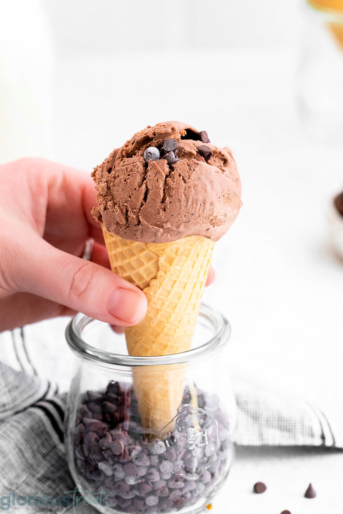 Easy Homemade Chocolate Ice Cream Recipe - Glorious Treats