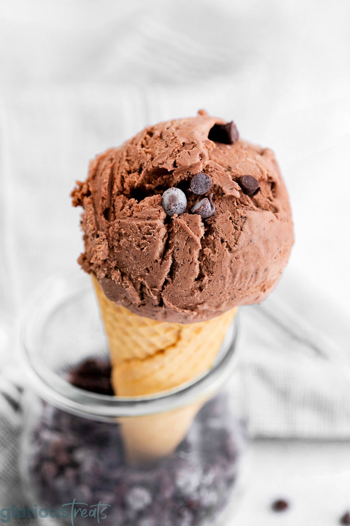 Easy Homemade Chocolate Ice Cream Recipe - Glorious Treats