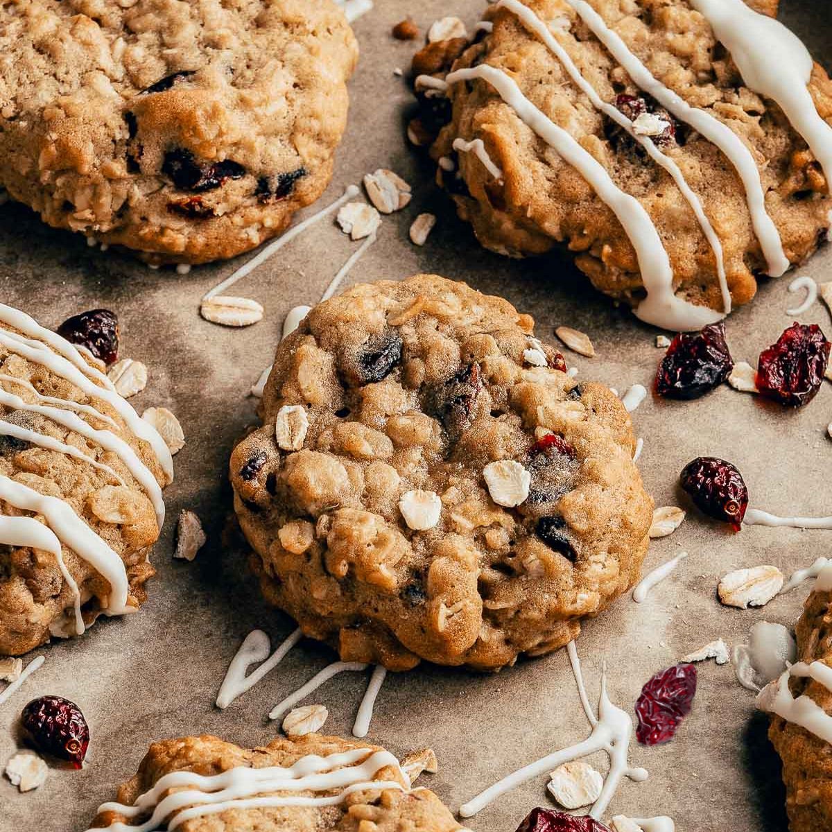 Oatmeal Cranberry Cookies [www.glorioustreats.com]
